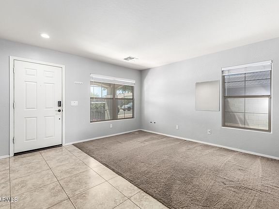 4th image of 1110 E MARCH Street