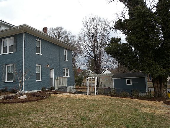 2nd image of 3401 Birchwood St NE