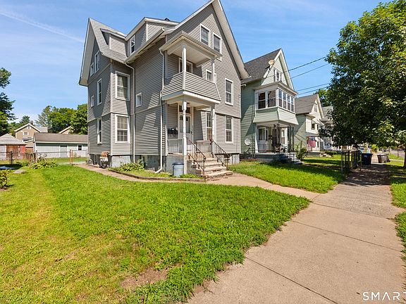 2nd image of 205 Lombard Street