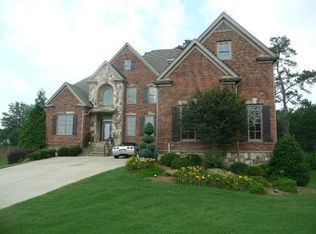 2670 Springbluff Ct, Buford, GA 30519