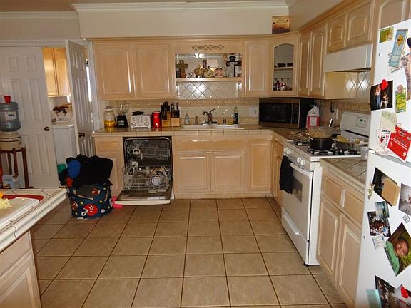 2nd image of 15109 Stanton Ave