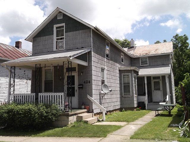 1st image of 424 N Walnut 424 1/2 St