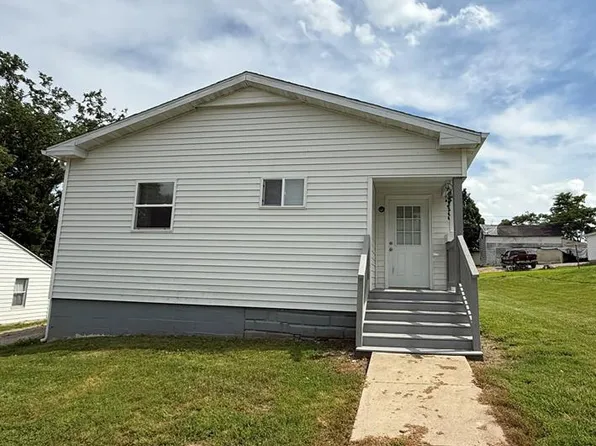1118 W Gallatin St, Vandalia, IL 62471