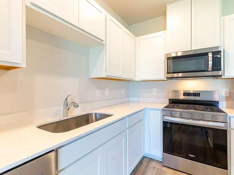 626 Longtail Ln — Photo 6