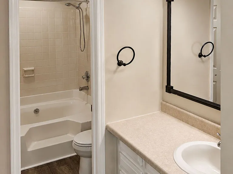 7223 Winery Ln — Photo 21