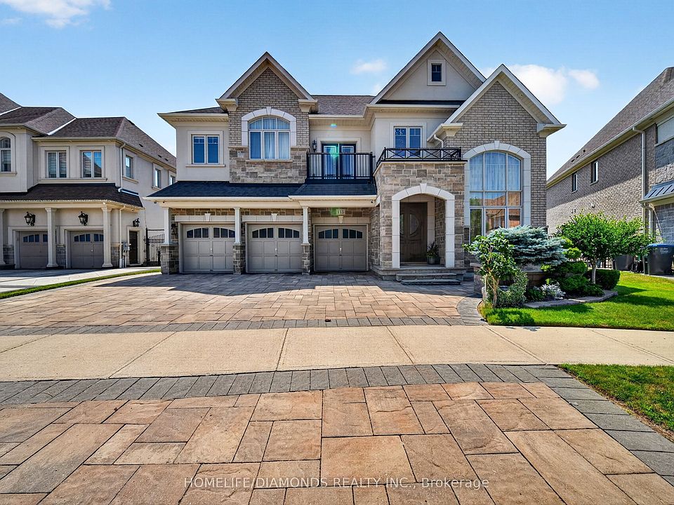 1st image of 115 Latania Blvd