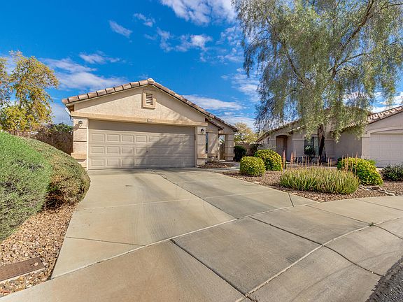 2nd image of 14742 W Country Gables Dr
