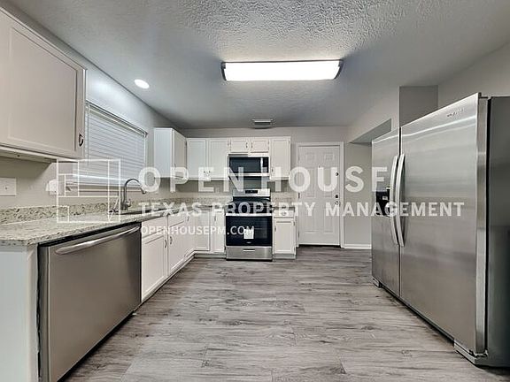5th image of 24023 Ayscough Ln