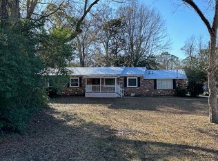 516 Westwood Ct, Columbia, MS 39429