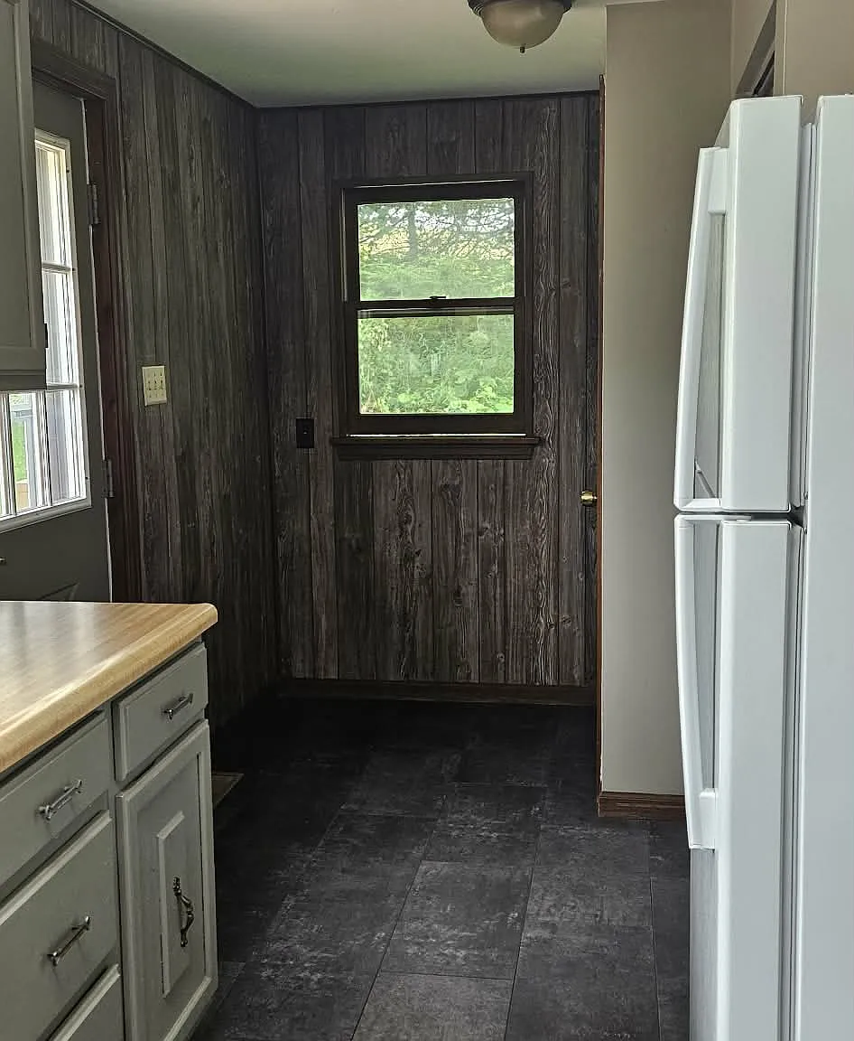 2 bed, $870 — Photo 4