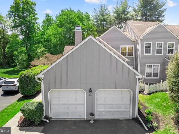 125 Evergreen Ct, Blue Bell, PA 19422