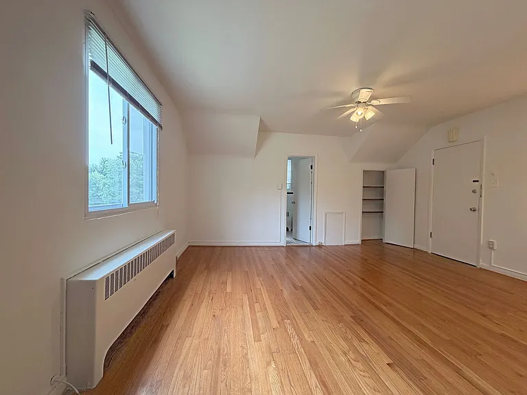 5511 Pimlico Rd — Photo 3