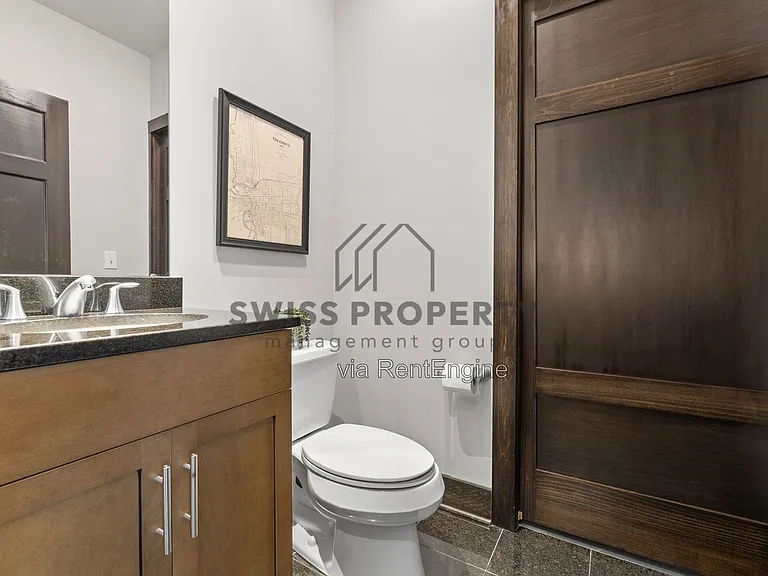 1145 N High St #504 — Photo 33