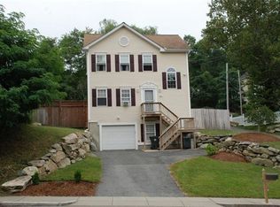3841 N Main St, Fall River, MA 02720