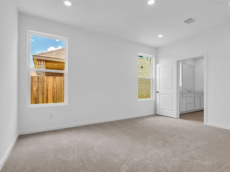 11688 Lazy Oak Creek Dr — Photo 4