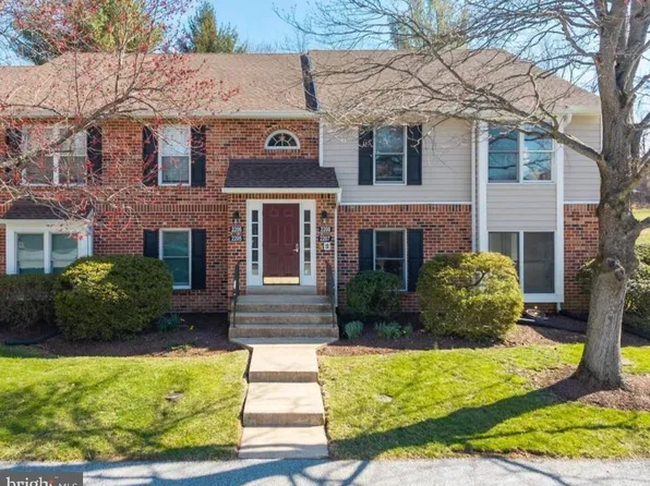 1802 N Glen Dr #1802, Glen Mills, PA 19342