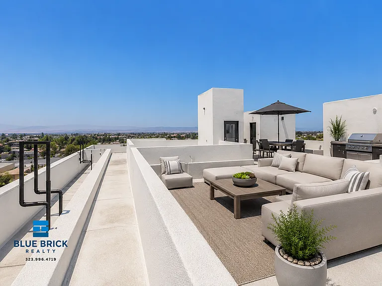 4324 S Vermont Ave #501 — Photo 15