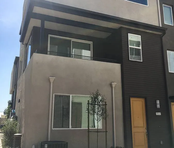 18441 W Mural Pl — Photo 2