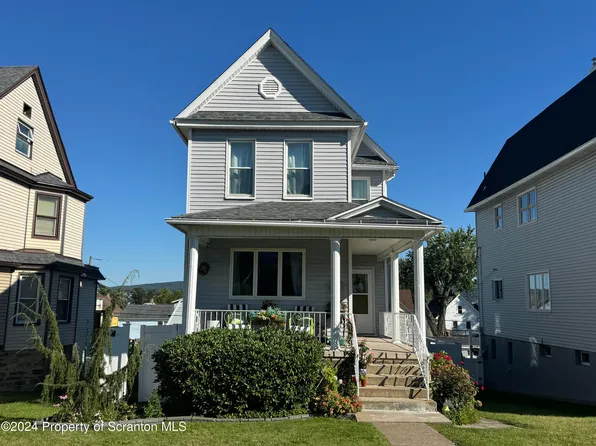618 N Bromley Ave, Scranton, PA 18504