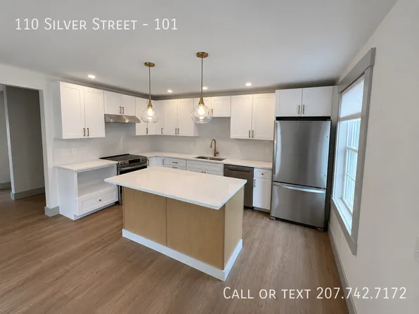 110 Silver St, Dover, NH