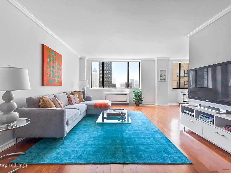 1st image of 30 W 61st St APT 29C