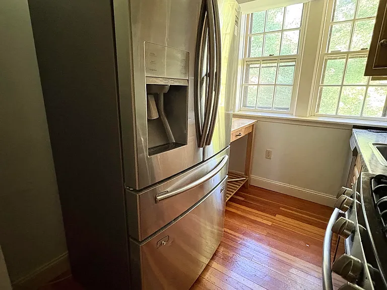 415 City Ave #E2 — Photo 11