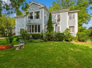 58 Institute St, Valparaiso, IN 46383