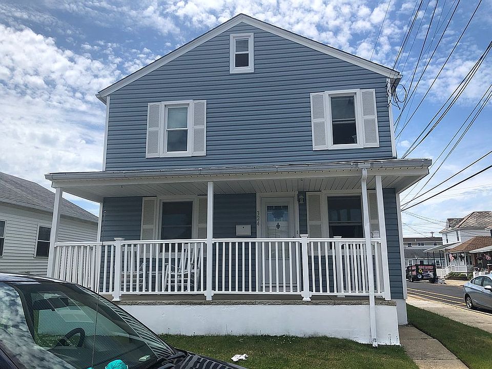 2nd image of 324 W Pine Ave