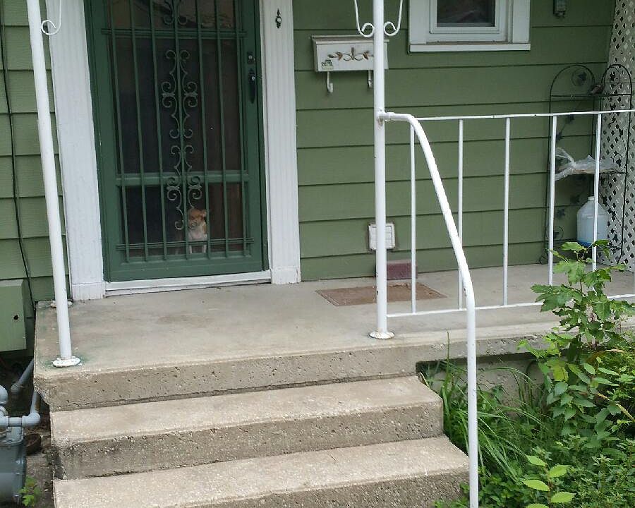 1st image of 776 Manorcrest Dr