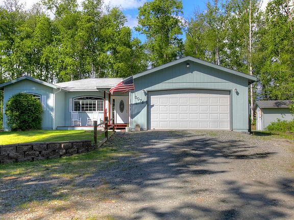 3rd image of 3075 E Regal Ct