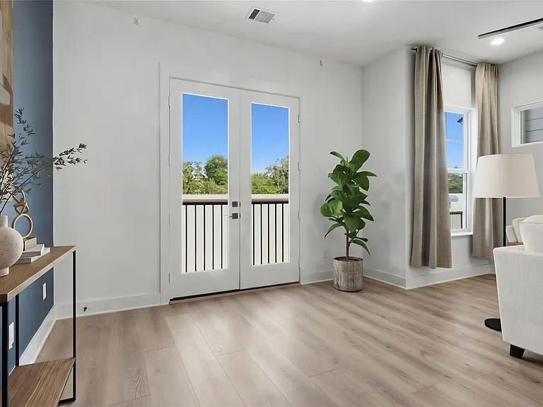 2806 Versailles Oak Ln — Photo 5