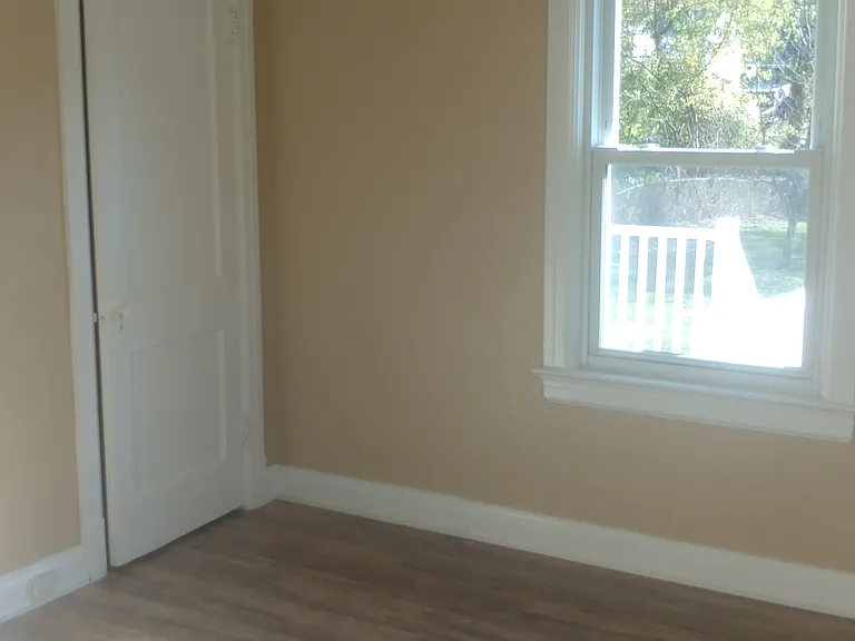 9946 Carlyle Ave — Photo 20