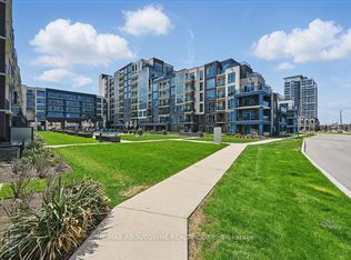 16 Concord Pl #135, Grimsby, ON L3M 0J1