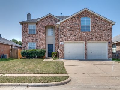 1011 Stonebrook Dr, Grand Prairie, TX, 75052