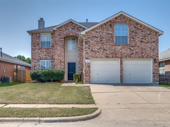 Home for Sale in Grand Prairie TX