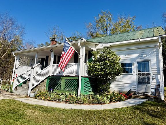3rd image of 132 Danver Ave