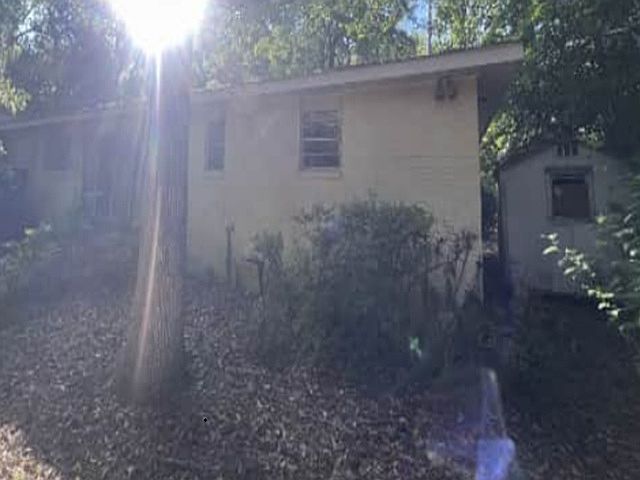 2nd image of 320 Brookside Dr