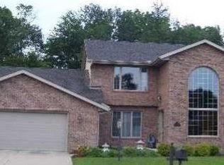 72 Hyde Park Dr, Morton, IL 61550