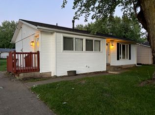 341 Rosalind Rd, Rochelle, IL 61068