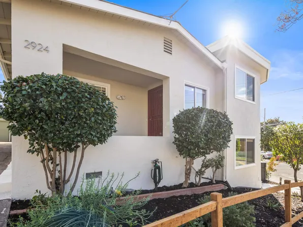 2924 Morcom Ave, Oakland, CA 94619