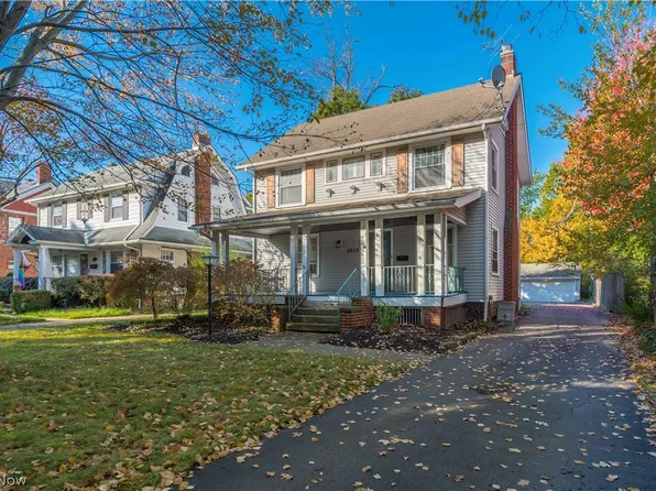 2032 Arthur Ave, Lakewood, OH 44107