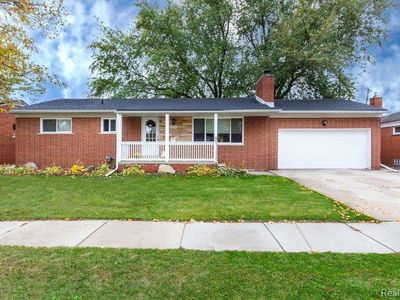 23510 Playview St, Saint Clair Shores, MI, 48082
