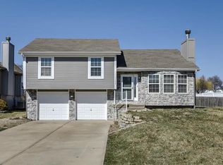 11424 N Nashua Dr, Kansas City, MO 64155