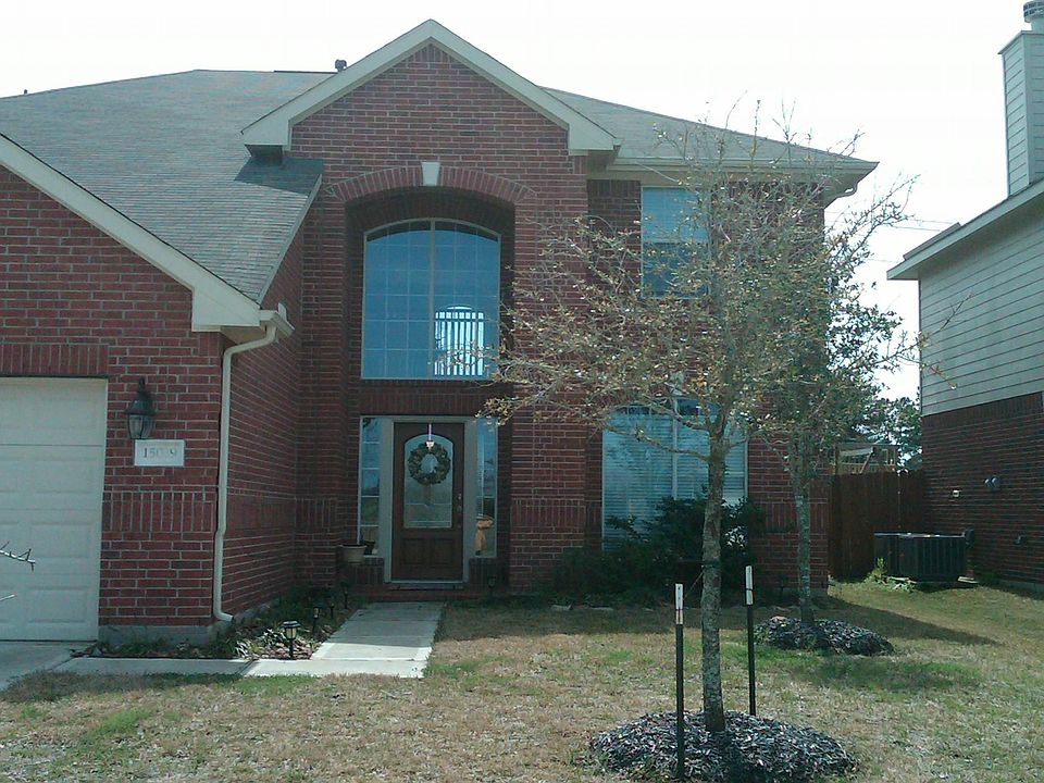 2nd image of 15039 Telge Lake Trl
