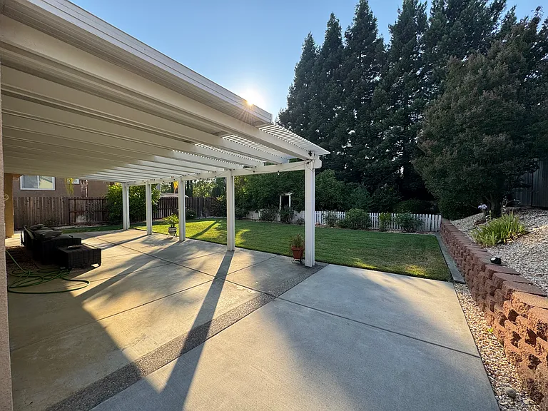 Cliffwood Dr — Photo 11