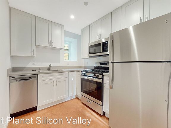 3rd image of 180 11th Ave #9247432