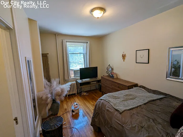 6 Agassiz St #11 — Photo 4