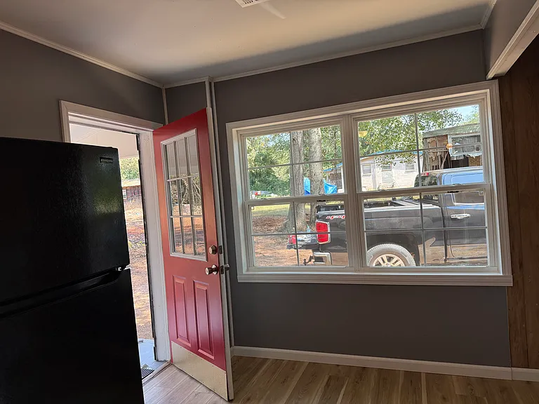136 Loop Rd — Photo 5