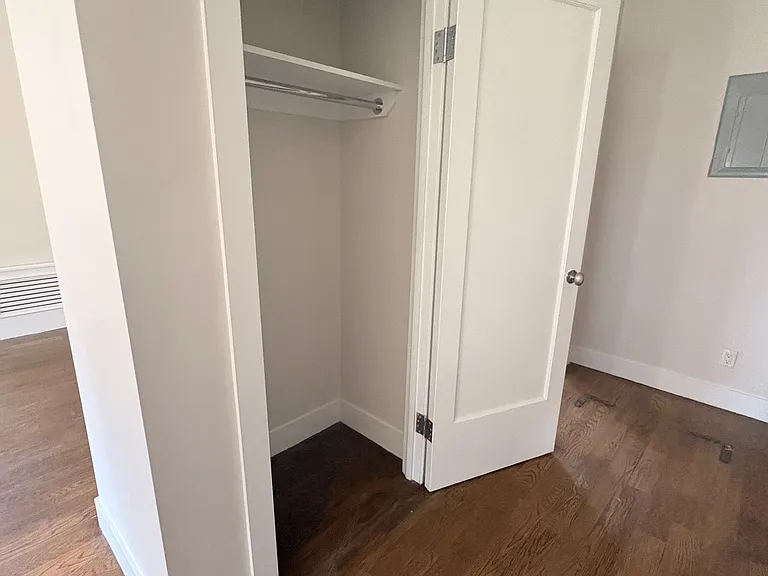 621 W End Ave #5A — Photo 5