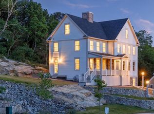 3 Point Shore Dr, Amesbury, MA 01913